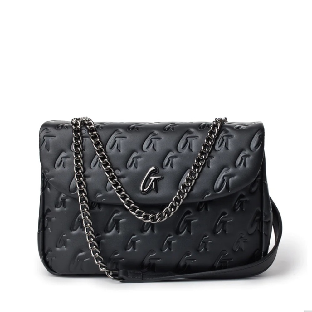 GLAM-AHOLIC | MEDIUM MONOGRAM FLAP BAG